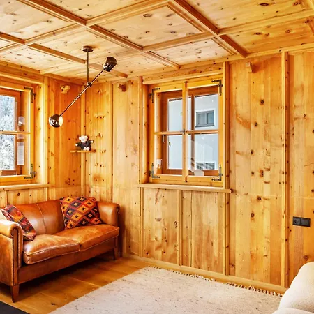Flocke Sternschnuppe * St. Anton am Arlberg